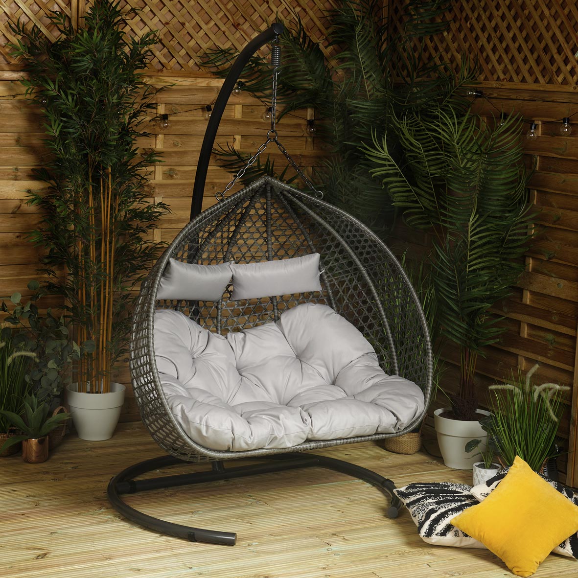 Egg Chair Berkley Jensen Wicker Chaise Berkley Jensen Portsmouth